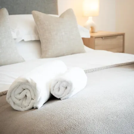Lonsdale House Boutique 4*