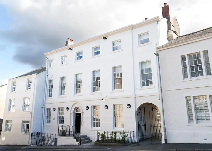 Apart-hotel Lonsdale House Boutique