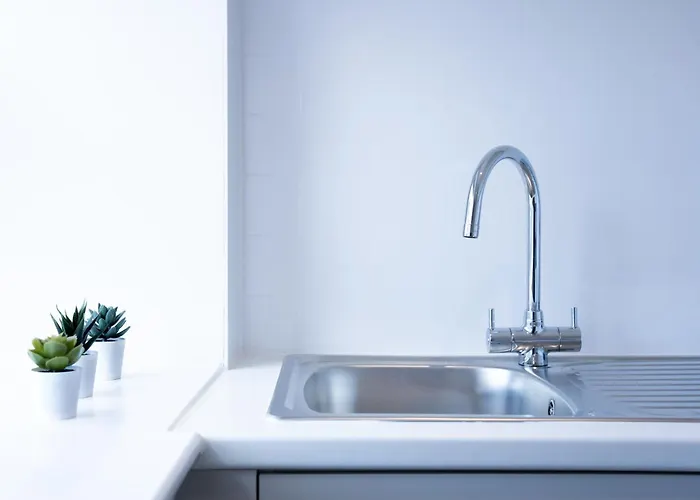 Apart-hotel Lonsdale House Boutique 4*