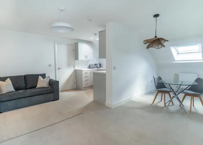 Lonsdale House Boutique 4*