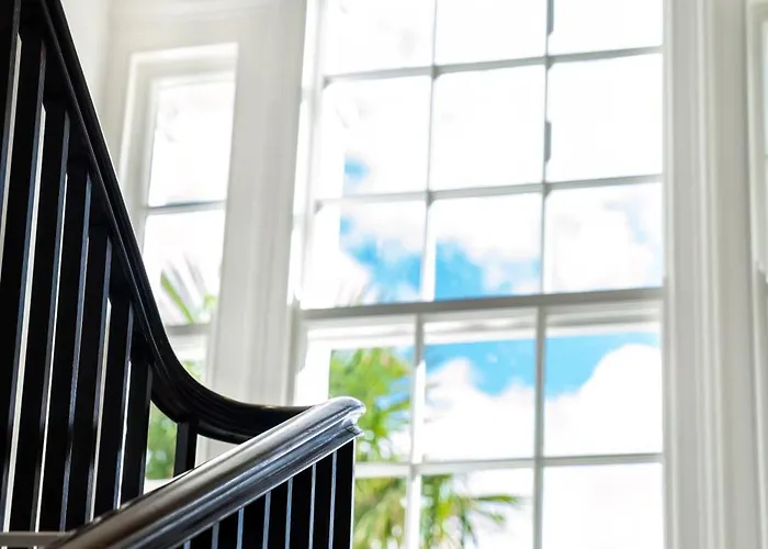 Apart-hotel Lonsdale House Boutique