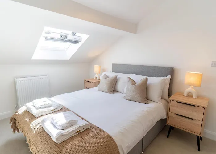 Lonsdale House Boutique 4*