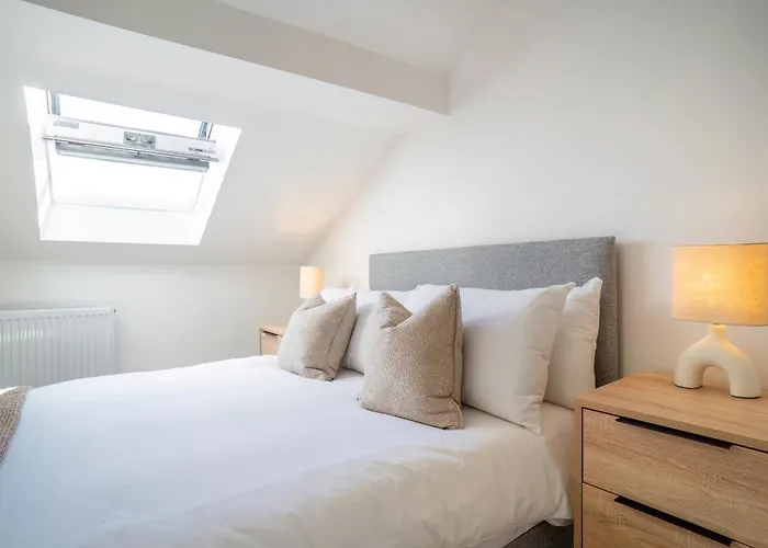 Lonsdale House Boutique 4*