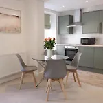 Lonsdale House Boutique 4*