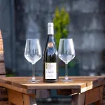 Lonsdale House Boutique