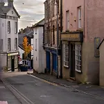 Lonsdale House Boutique Apart-hotel