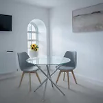 Aparthotel Lonsdale House Boutique 4*