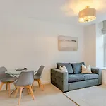 Hotel apartamentowy Lonsdale House Boutique Ulverston