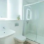 Lonsdale House Boutique