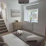 Apart-hotel Lonsdale House Boutique