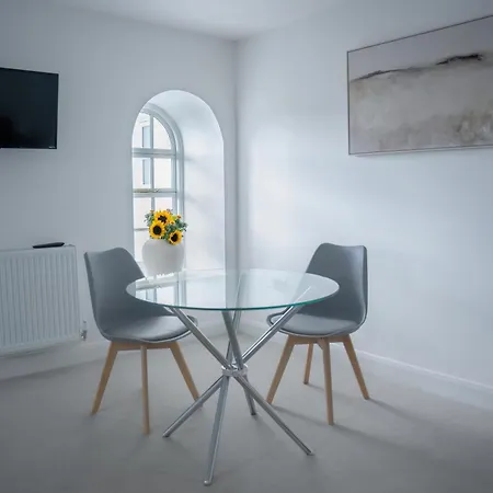 Lejlighedshotel Lonsdale House Boutique 4*