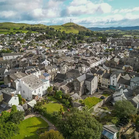 Lonsdale House Boutique Lejlighedshotel Ulverston