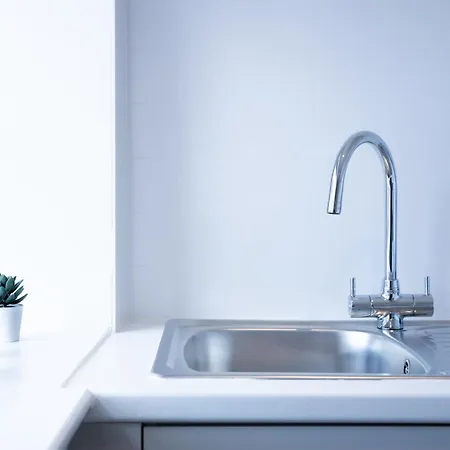 Aparthotel Lonsdale House Boutique 4*